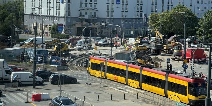 Przełomowa technologia CONTRACK wykorzystana na torowisku w Warszawie