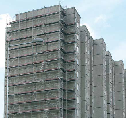 Na budynkach wysokich trzeba stosować materiały niepalne na wysokości powyżej 25 m oraz dodatkowe mocowanie termoizolacji łącznikami mechanicznymi, kt&oacute;re zabezpieczy ją przed działaniem wiatru.
SSO