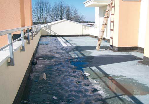 Taras na dachu &ndash; uwagi podstawowe | Terrace on the roof &ndash; basic remarks
K. Patoka