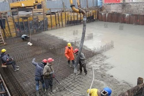 Czym ocieplić fundamenty?