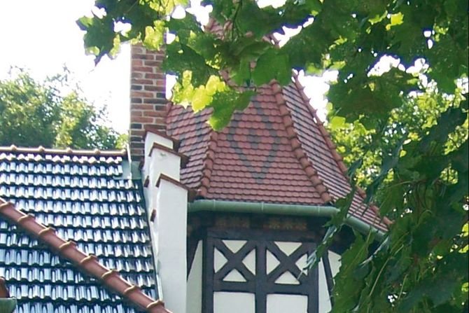 Poznaj zasady krycia dachu dach&oacute;wkami ceramicznymi i betonowymi
Fot. K. Patoka