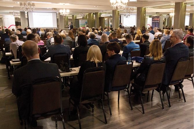 W konferencji wzięło udział ponad 100 os&oacute;b
ICiMB