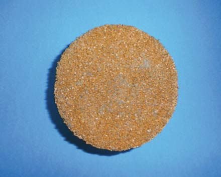 Fot. 6. Materiał wykonany na bazie granulatu gumowego – próbka 1G