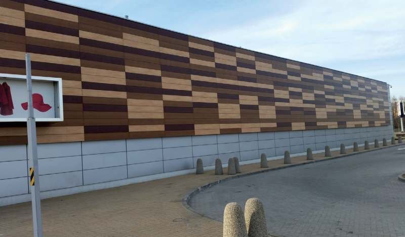 FOT. 3. Przykłady realizacji elewacji wentylowanych z okładzin wykonanych z laminatów HPL; fot. archiwa autorów