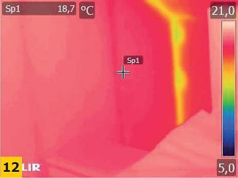 FOT. 12.  Zdjęcie termograficzne diagnozowanego pomieszczenia po wykonaniu prac naprawczych