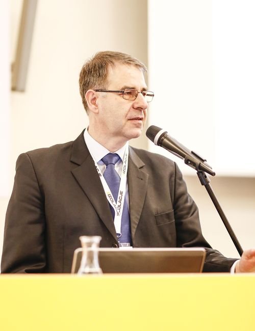Jerzy Żurawski omówił aktualne wymagania prawne w zakresie efektywności energetycznej.