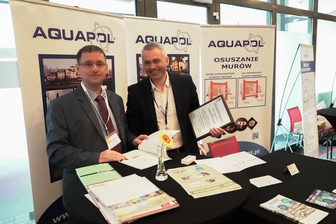 Na konferencji była obecna firma Aquapol - specjalizująca się w osuszaniu budynków.