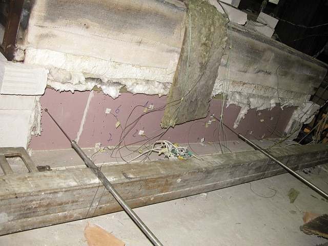 FOT. 1. Widok nienagrzewanej powierzchni elementu próbnego pasa międzykondygnacyjnego przed badaniem w zakresie odporności ogniowej; fot.: archiwa autorów