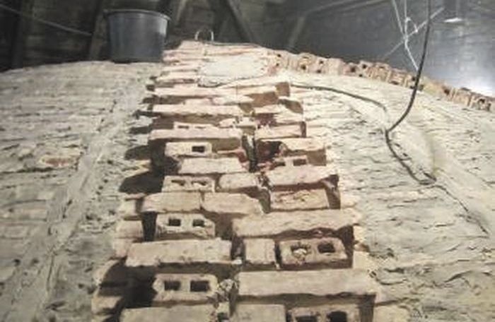 fot-piec-widok-sklepien-kosciola